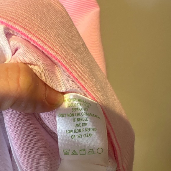 Lilly Pulitzer Tisbury Sleevless Pink Seersucker V-Neck Ruffle Dress Size S - Picture 7 of 9